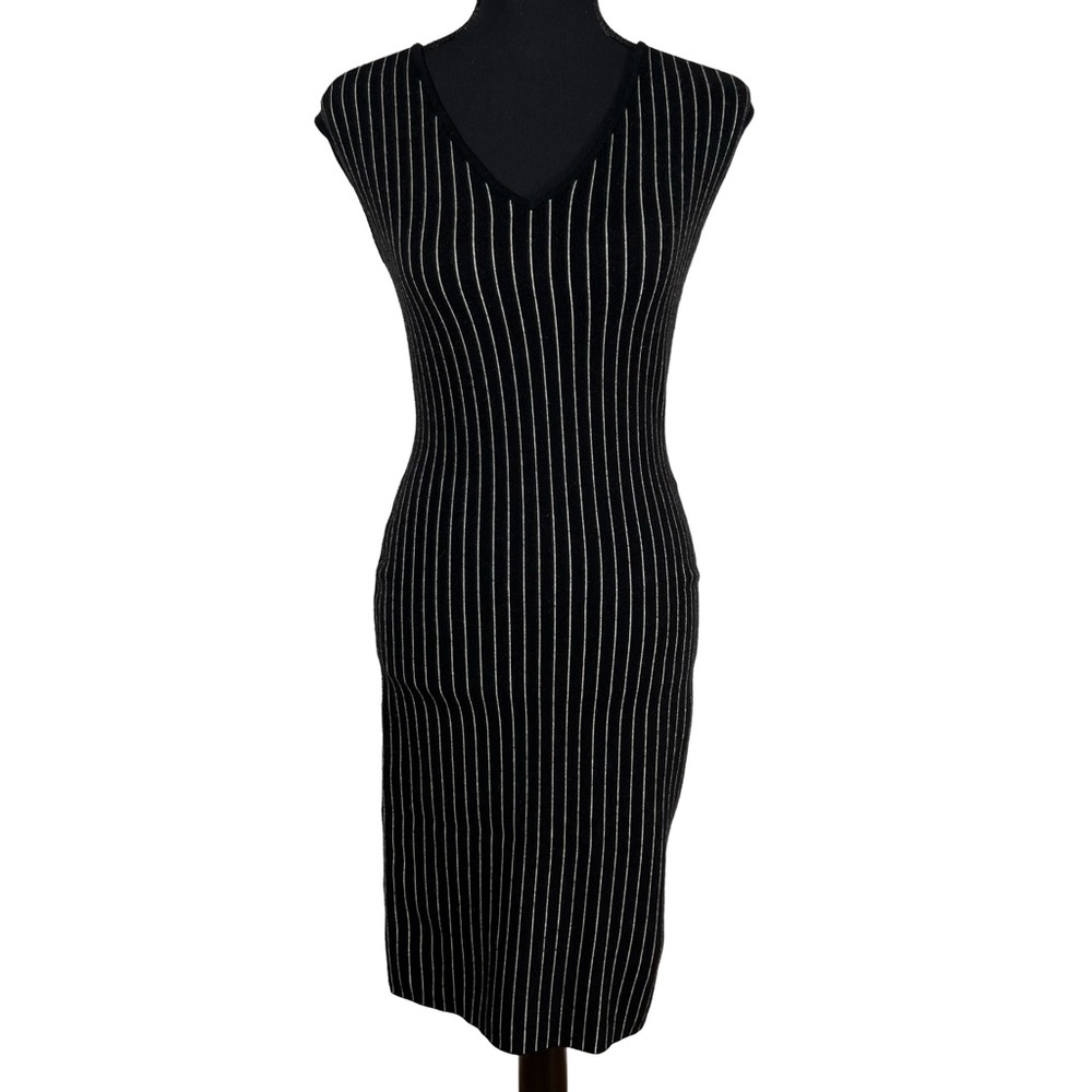 Bar III Sleeveless V Neck Striped Fitted Dress With Back Slit Size XS